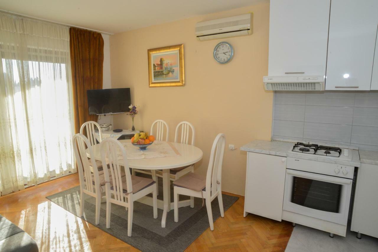 Apartments Zrilic 扎达尔 外观 照片